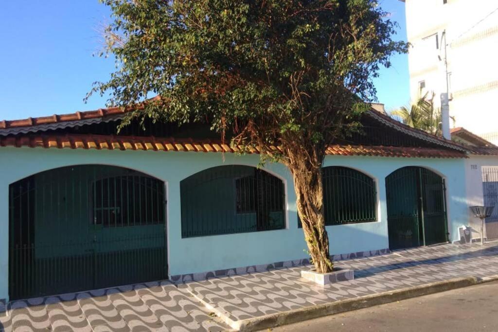 Casa Praia Grande Wi-Fi 4 Dorm 3 Carros Area Churrasq 700 Mts Da Praia Imirim Exterior photo
